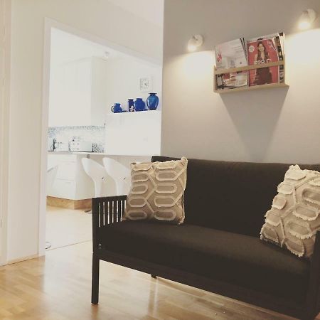 Akureyri Central Rooms Экстерьер фото