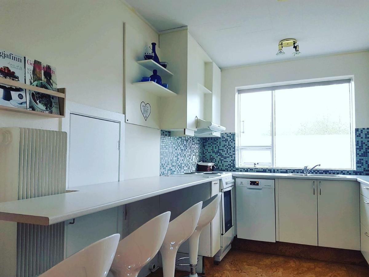 Akureyri Central Rooms Экстерьер фото