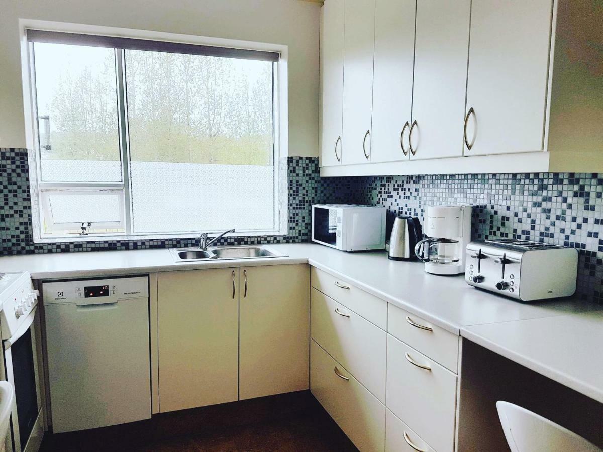 Akureyri Central Rooms Экстерьер фото