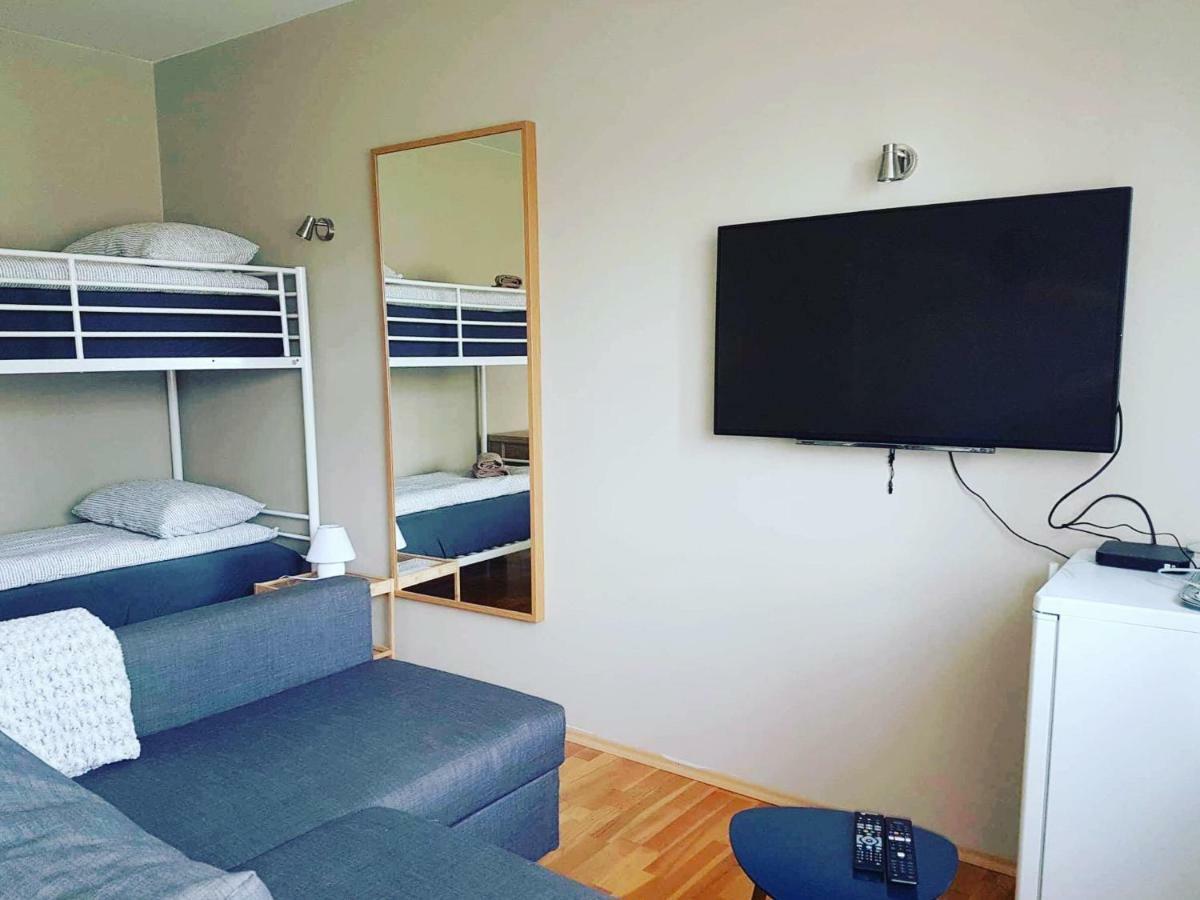 Akureyri Central Rooms Экстерьер фото