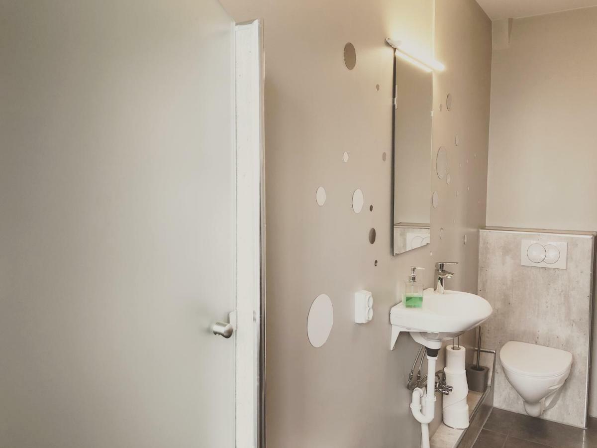 Akureyri Central Rooms Экстерьер фото