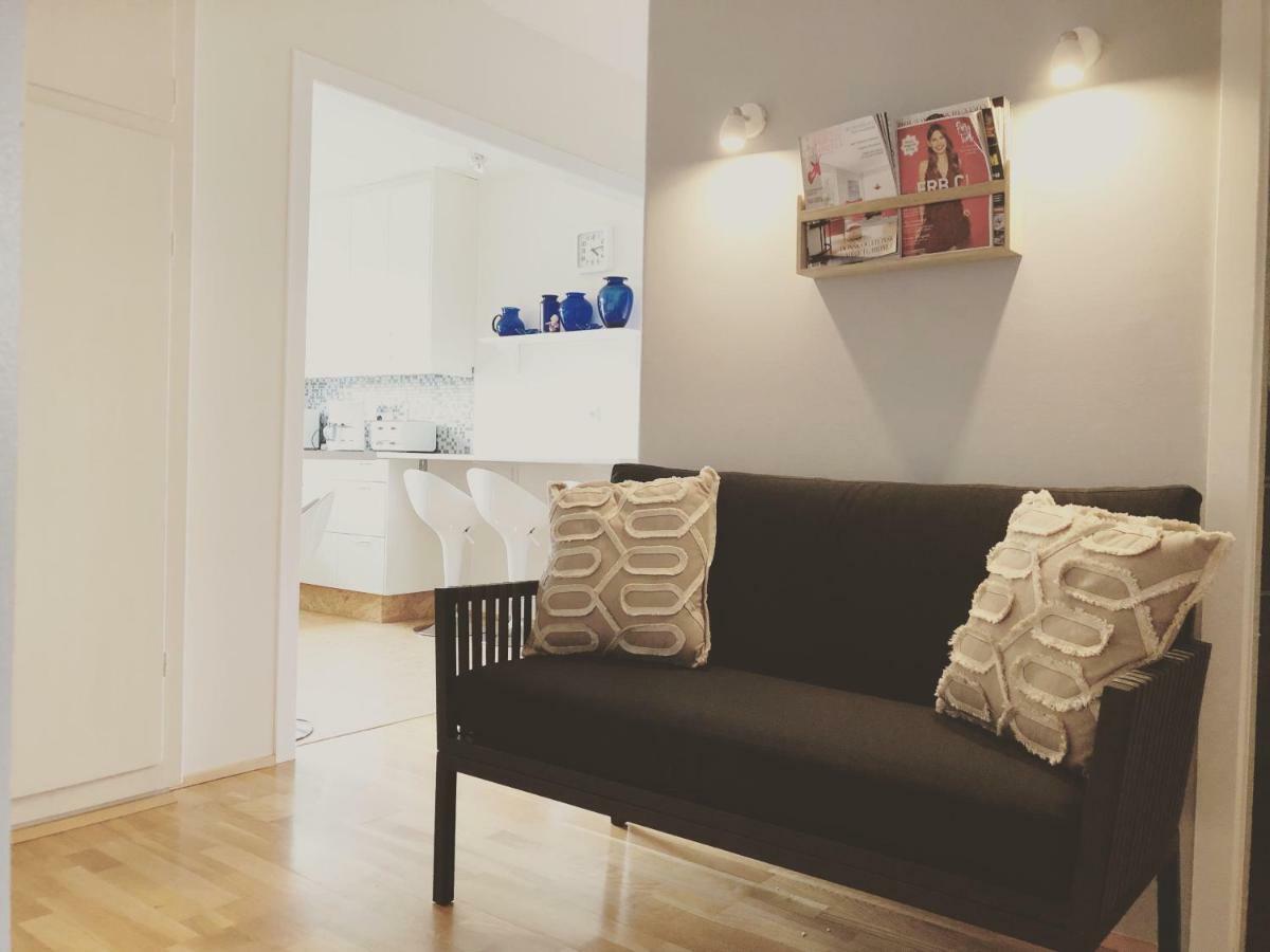 Akureyri Central Rooms Экстерьер фото